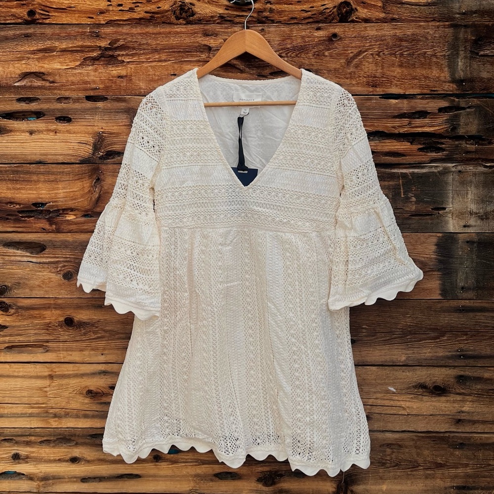 POMANDER PLACE | NWT Ivory Cream Lace Dress M